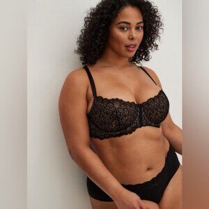 Torrid Balconette Unlined Bra Size 44C NWT Brand New
